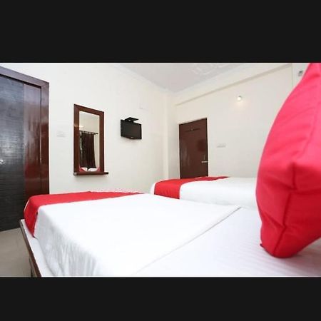 Hotel Best Stay Haridwar By Shiva Palace ภายนอก รูปภาพ